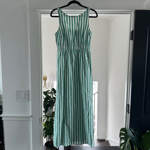 Universal Thread Green and White Striped Maxi Dress - Picture 4 of 5
